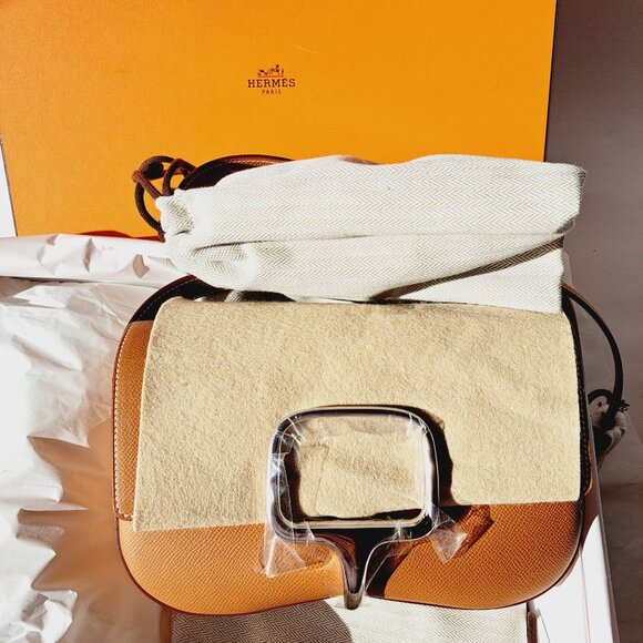 NEW Hermès Gold Della Cavalleria Elan Epsom Calfskin Bag Silver Hardware, 2024 - Picture 16 of 16